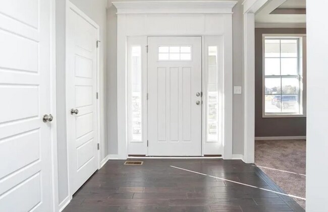 Building Photo - LOOK AT THIS GEM!  Schedule A Tour Today!!  Don't miss out on the Spring Special that was just ad...