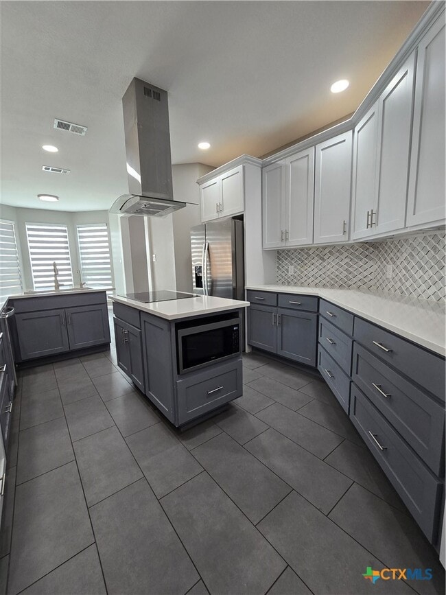 Building Photo - 2850 Bent Tree Dr