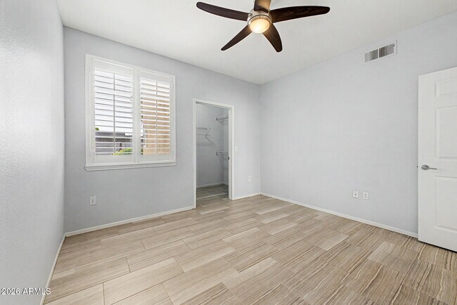 Building Photo - 7009 E Acoma Dr