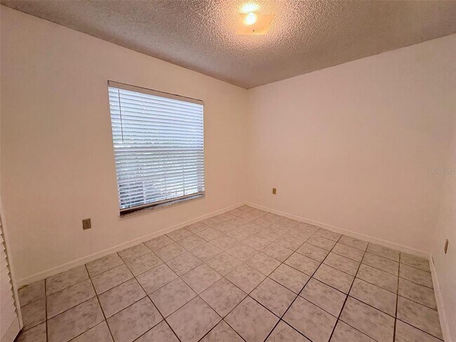 Building Photo - 11732 Cuxham Dr