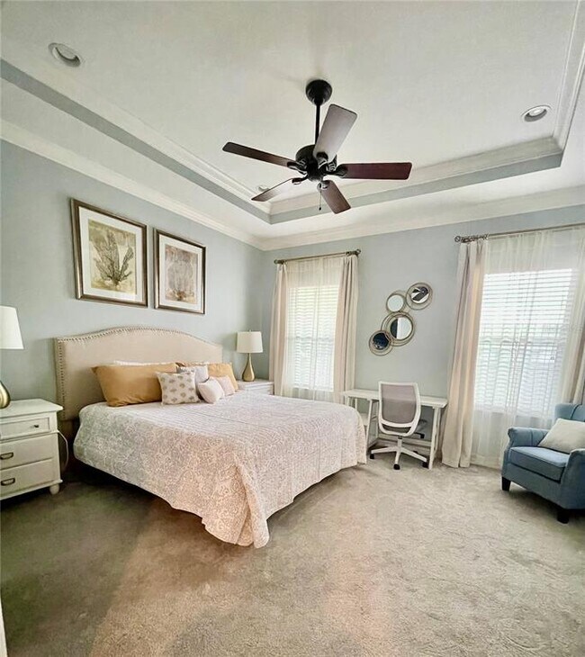 Building Photo - 5635 Whitehead St