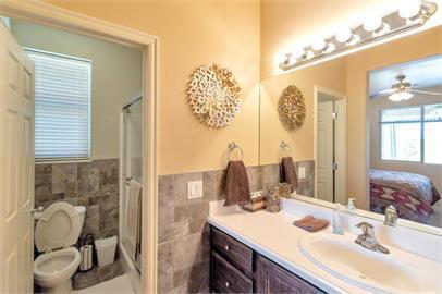 Building Photo - 3241 E Fourteen Fairway Dr