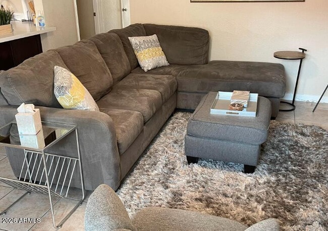 Building Photo - 510 W University Dr