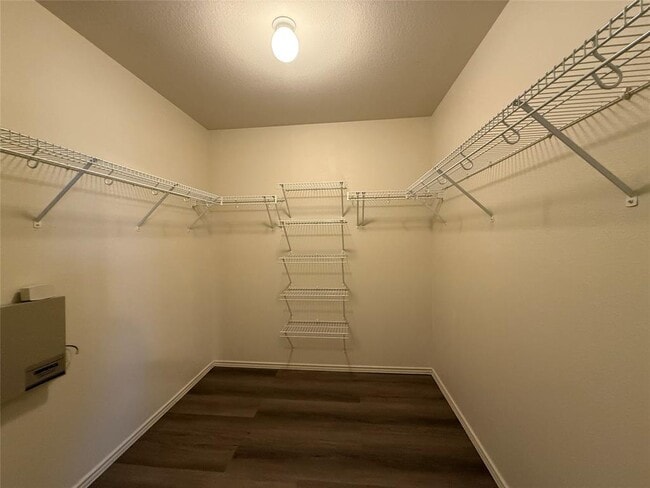 Building Photo - 14612 Hyson Crossing
