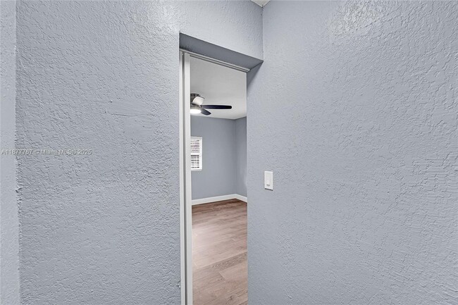 Building Photo - 2360 NW 6th Ct