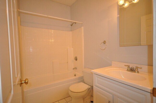 Building Photo - 34 Allston St