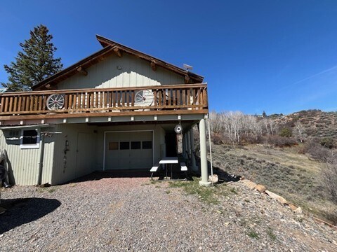 Building Photo - 1043 Cove Rd