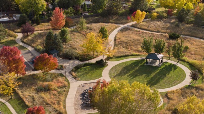 Building Photo - MOVE IN INCENTIVES!!  Bright & Spacious End-Unit Townhome with Garage, private yard area, and Pet...