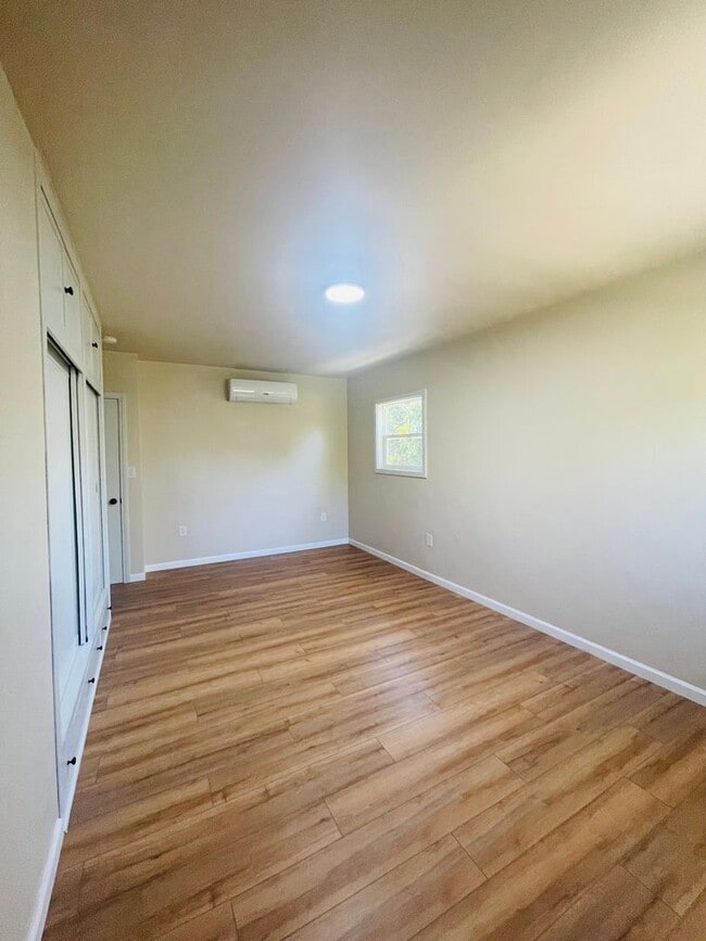 Building Photo - Peaceful 3-bedroom, 2-bathroom single story home nestled amongst the Orange Groves of Fillmore