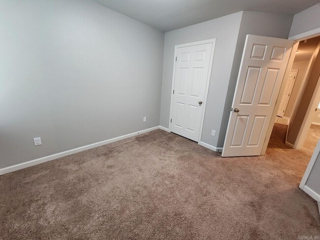 Building Photo - 3553 Terrace Hill Ct