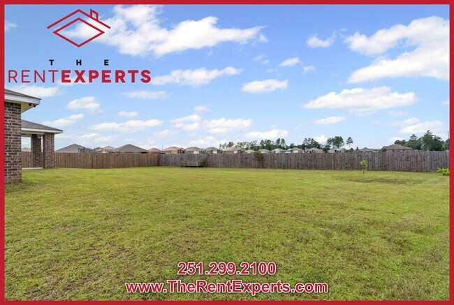 Building Photo - 2599 Cedarwood St