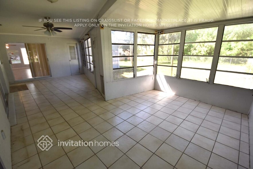 Building Photo - 2363 Ambrose Ln