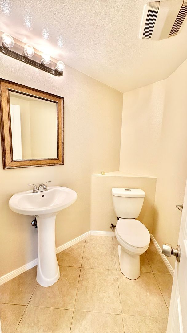 Building Photo - Beautifully Updated and Upgraded Two-Story...