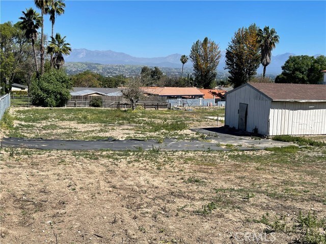 Building Photo - 2751 Batson Ave