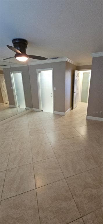 Building Photo - 701 Poinsettia Rd