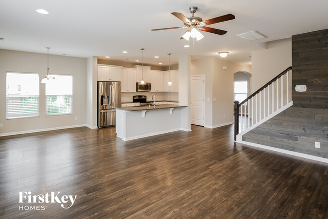 Building Photo - 506 Tarleton Dr