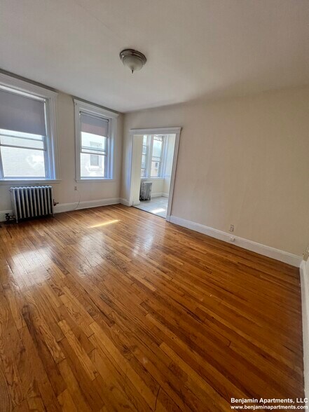 Building Photo - 120 Washington St