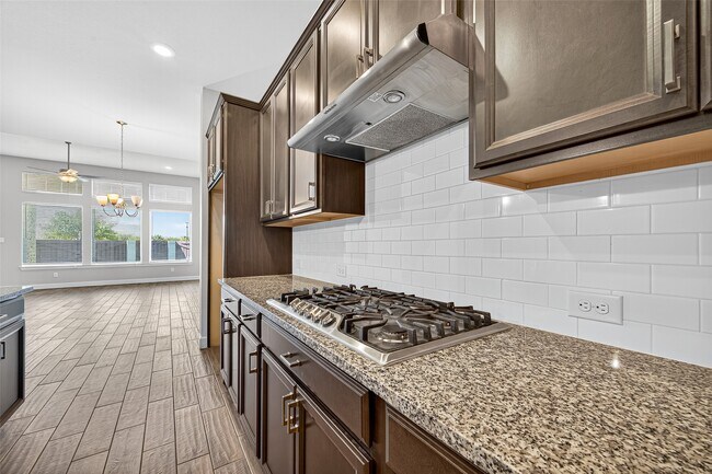 Building Photo - 302 Pure Parsley Path