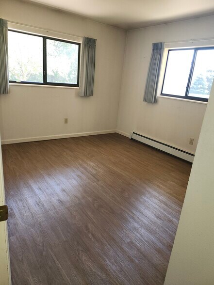 Building Photo - 804 Horizon Ave