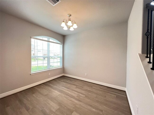 Building Photo - 3214 Aster Mdw Wy