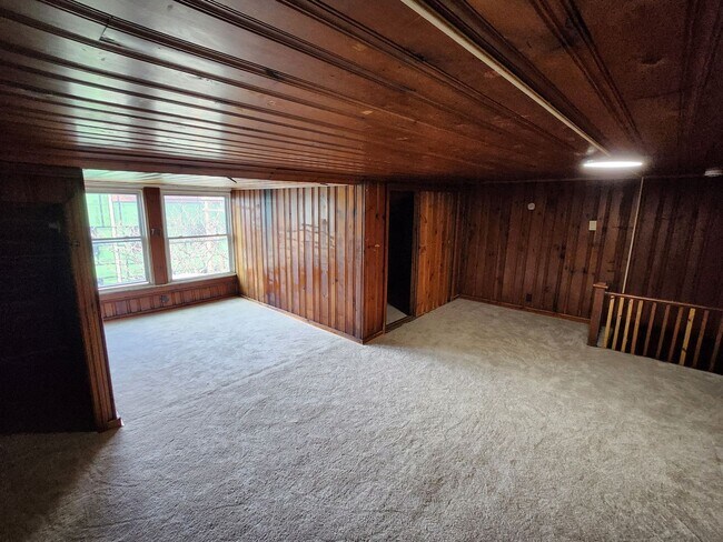 Building Photo - 818 Walnut St