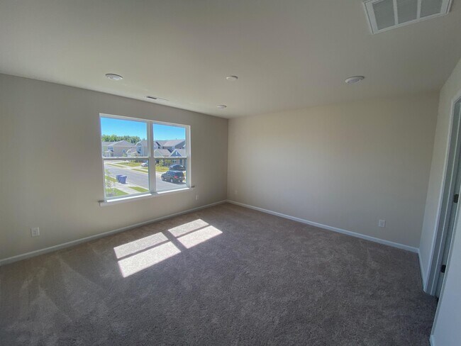 Building Photo - 6015 Weddington Pointe Dr