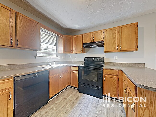 Building Photo - 2340 Amber Hills Way