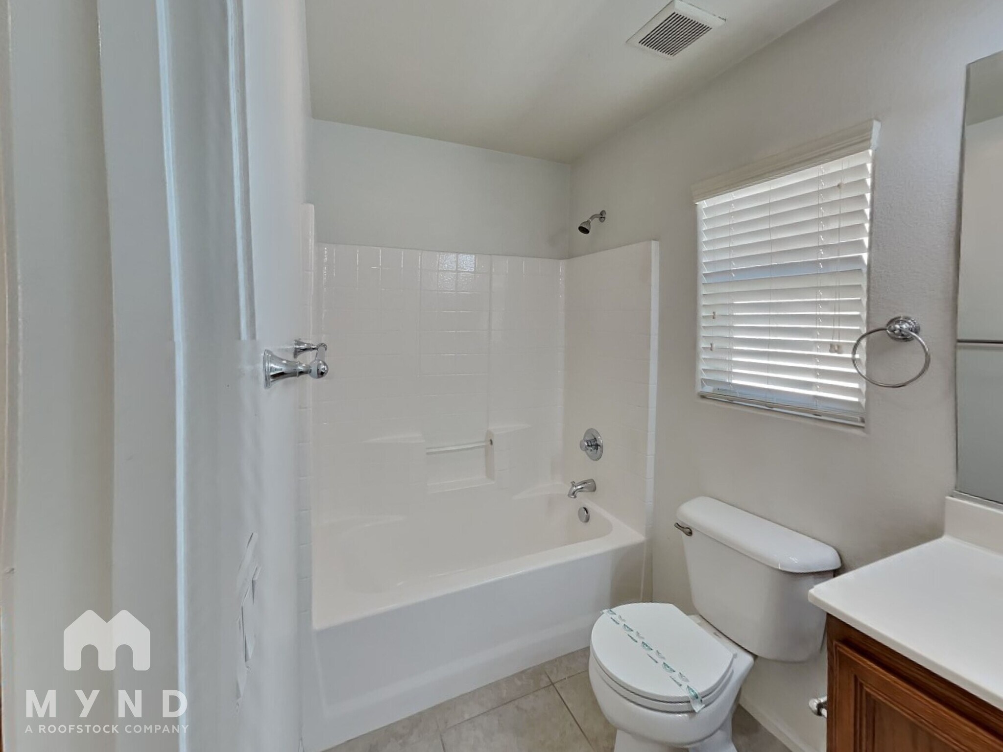 Building Photo - 8681 Pico Grande Ct