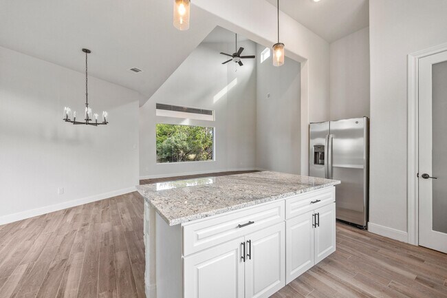 Building Photo - 118 Cap Rock Dr