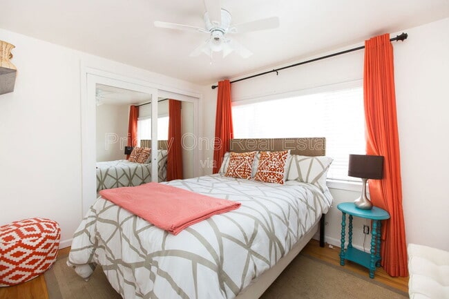 Building Photo - 713 Venice Ct.