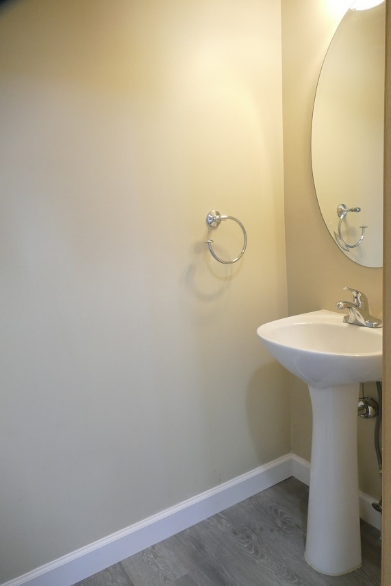 Building Photo - 237 S Oak Creek Ln