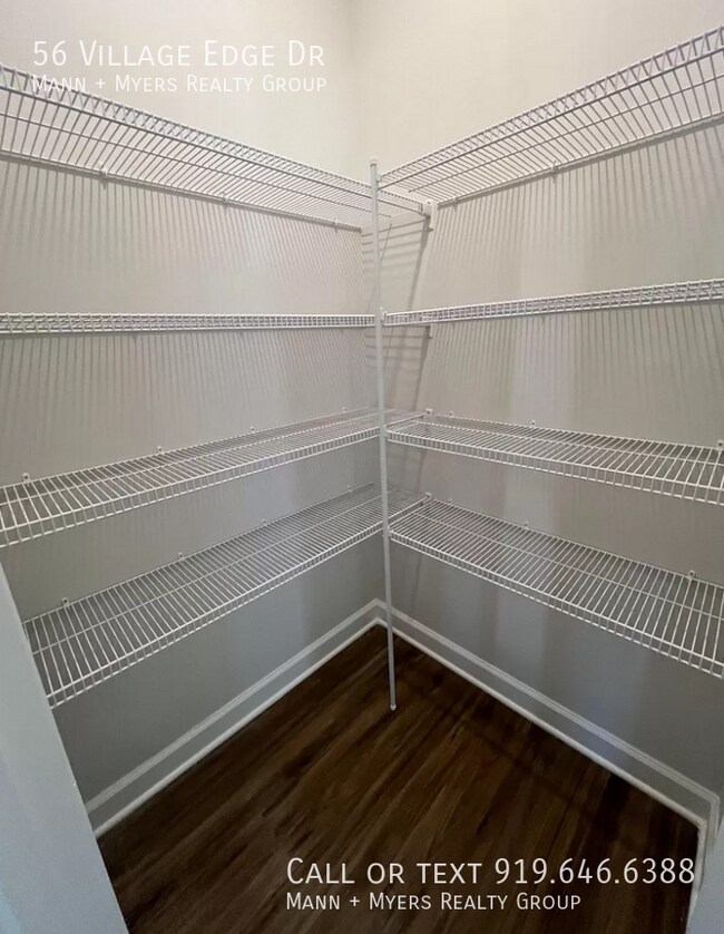 Building Photo - 56 Village Edge Dr