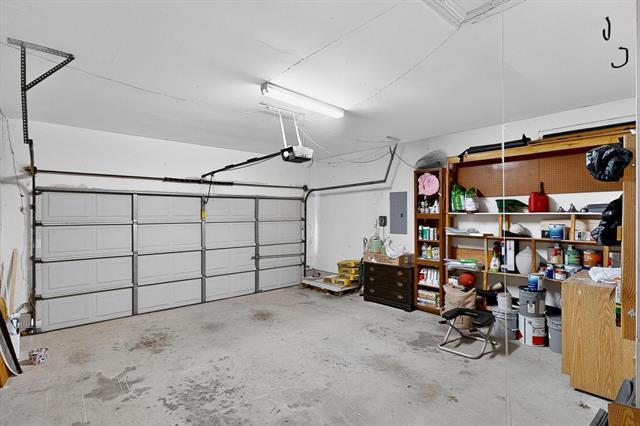 Building Photo - 140 Branchwood Trail