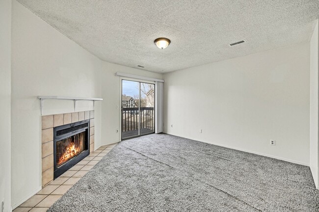 Building Photo - 1051 Mazatlan Cir