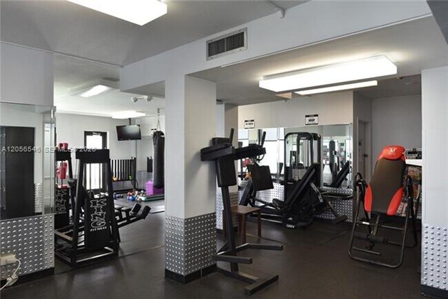 Building Photo - 5555 Collins Ave