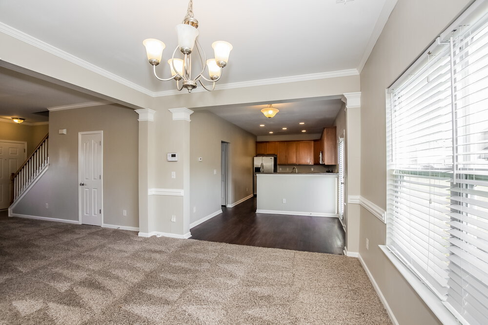 Building Photo - 1733 Larne Cir