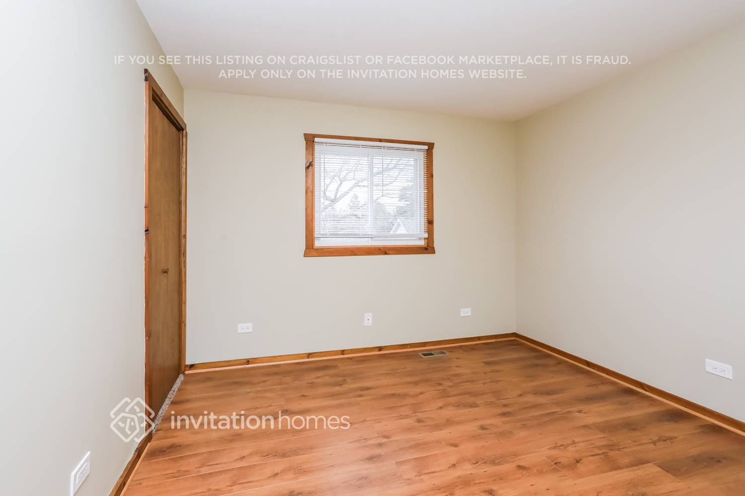 Building Photo - 14 Ross Ave