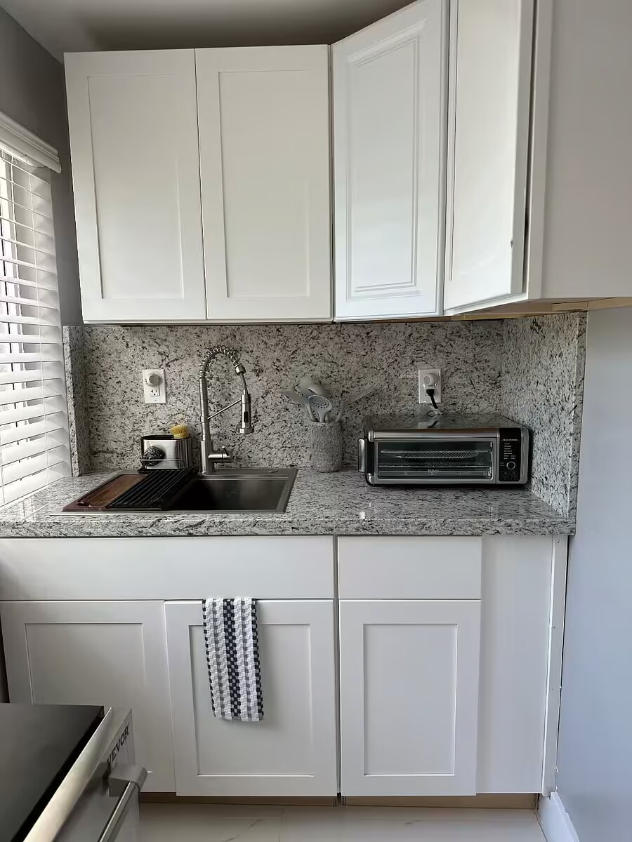 Building Photo - 3163 NW 29th St