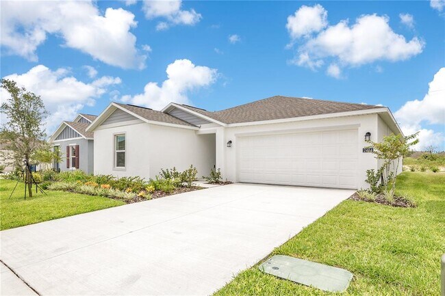 Building Photo - 2494 McKinley Dr