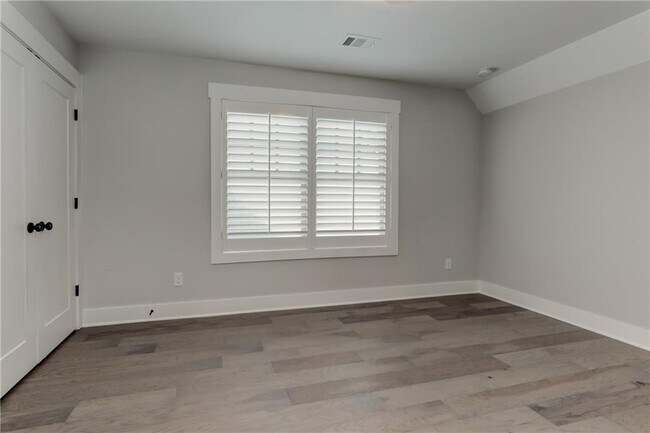 Building Photo - 1007 Fendley St