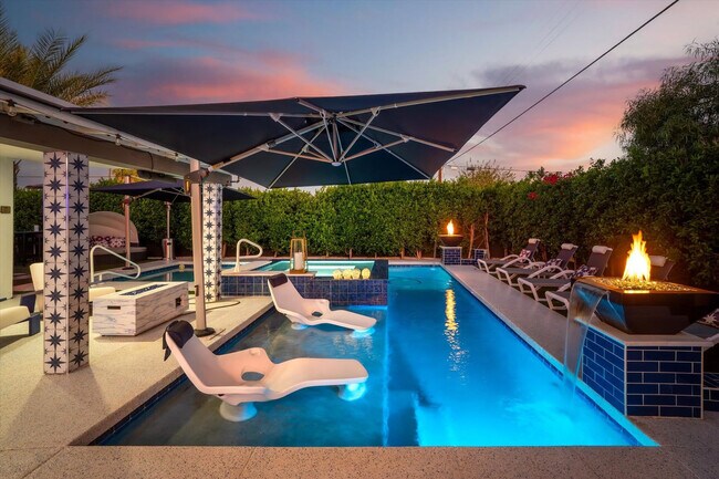 Building Photo - 8543 E Valley Vista Dr