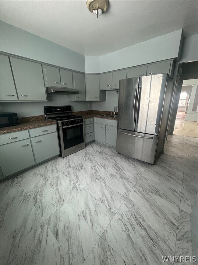 Building Photo - 74 Philadelphia St