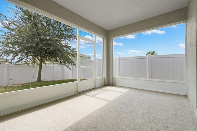 Building Photo - 3881 Brant Pl