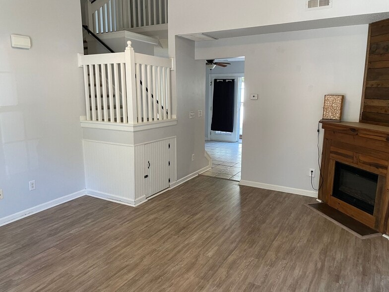 Building Photo - 2928 Mayer House Ct