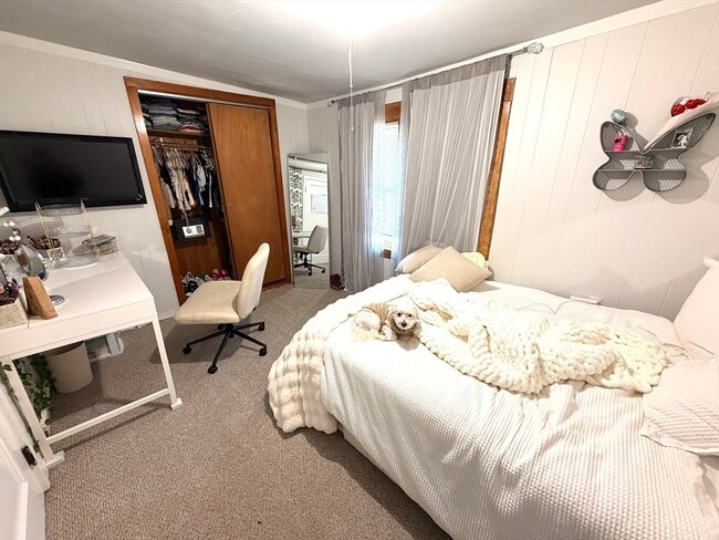 Building Photo - 75 Lincoln St