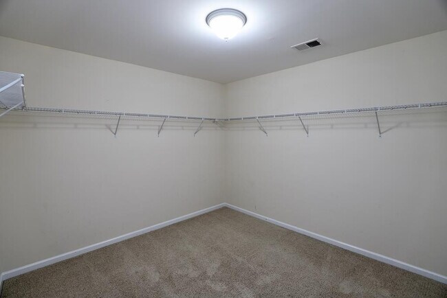 Building Photo - 1769 Ruger Dr