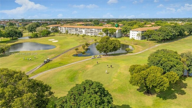 Building Photo - 13250 SW 4th Ct