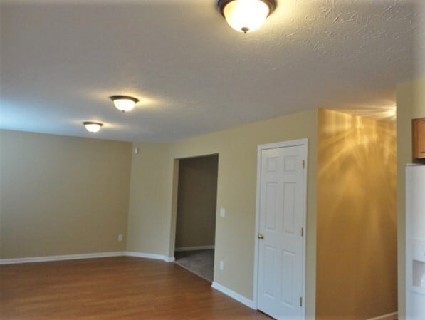 Building Photo - 7676 Mourning Dove Ln