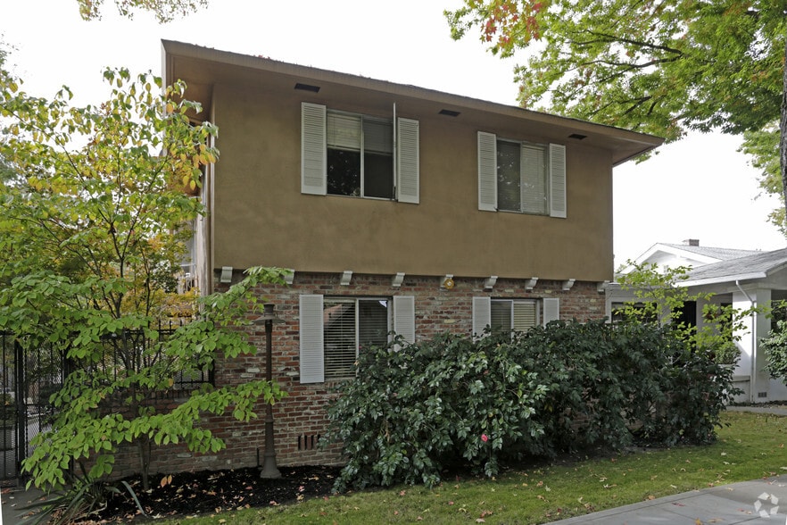 Primary Photo - 1624 T St