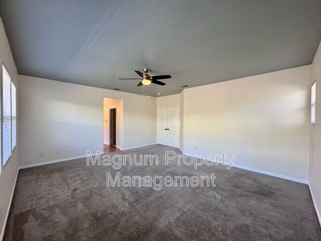 Building Photo - 23394 Blue Gardenia Ln